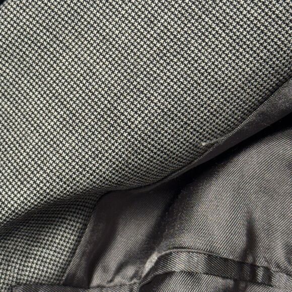 Vntg JOS A BANK Gray black small Houndstooth Suit 44R Wool Pants 37x 28.5 - Picture 8 of 13